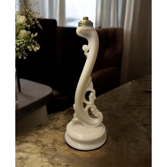 VTG Aladdin Alacite Uranium Glass Lamp Base Only - Picture 2 of 13